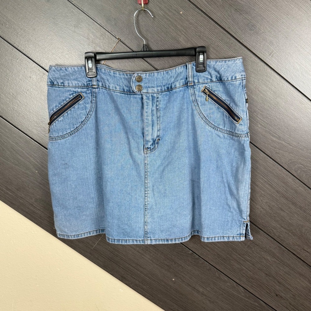 L.A. Blues Women's Denim Skort Size 20W Light Wash Zip Pockets Y2K Casual